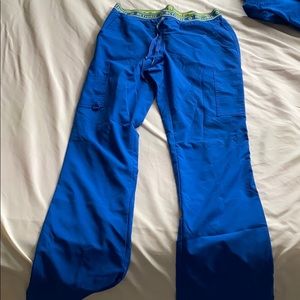 Royal blue/Medium tall yoga cargo scrub bottoms